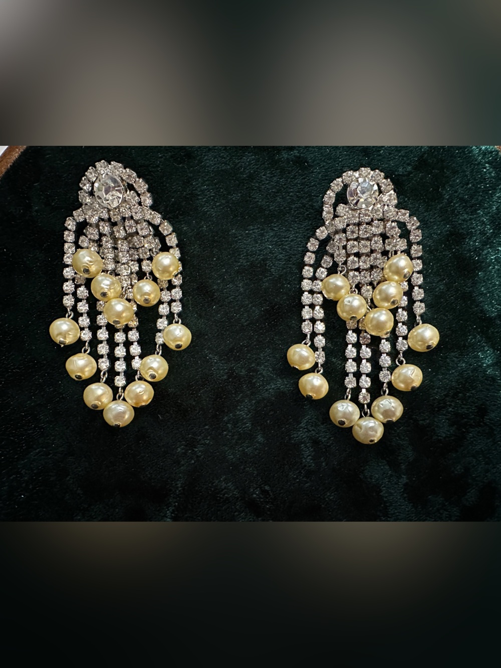 VTG Hattie Carnegie Chandelier MCM Rhinestone Waterfall Tassel Clip-on earrings